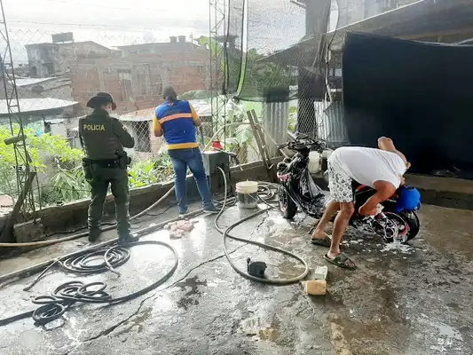 CODECHOC&Oacute; REALIZ&Oacute; JORNADA DE CONTROL A LAVADEROS DE CARROS Y MOTOS