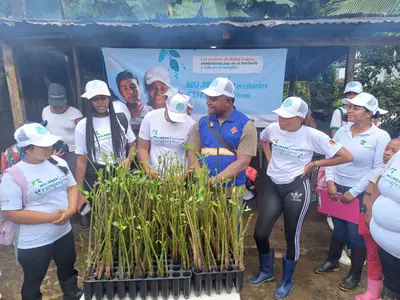 BAH&Iacute;A SOLANO CONMEMORA EL D&Iacute;A INTERNACIONAL DE LA MUJER RURAL CON JORNADA DE SIEMBRA Y CAPACITACI&Oacute;N AMBIENTAL