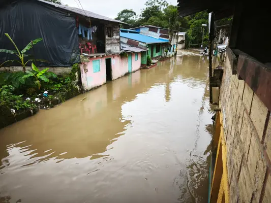 FUERTES LLUVIAS EN EL CHOC&Oacute; AFECTAN A SIETE MUNICIPIOS POR INUNDACIONES Y REMOCI&Oacute;N EN MASA